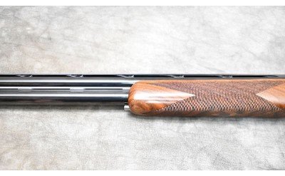 CAESAR GUERINI INVICTUS 1 12 GA LEFT HAND - Image 9 of 11