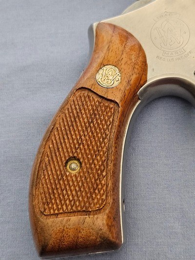 Smith & Wesson 64 