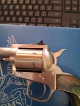 Freedom Arms Model 97 17hmr 10" barrel - 2 of 5