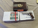 Attention collectors Colt 1911 Series 70 commander .45acp - 1 of 8