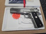 Colt Gold Cup national match 1911 45acp lnib - 2 of 9