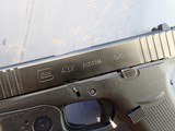Glock 43x 9x19 with Streamlight laser and flashlight in box - 4 of 6