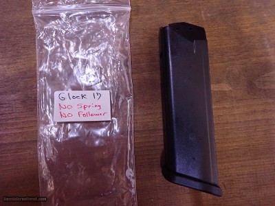 Glock 17 Mag no spring or Follower