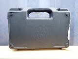 Beretta 92FS 9x19 Parabellum like new in box - 3 of 4