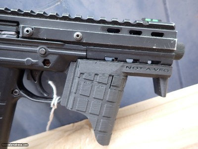 Kel-Tec CP33 - 22LR - Image 8 of 11