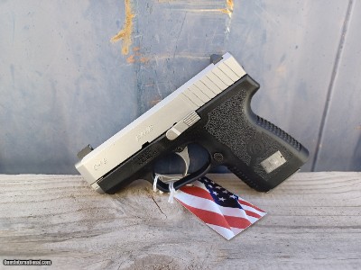 Kahr Arms CM9 - 9mm