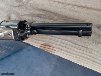 Cimarron Arms / A Uberti Single Action Army Copy with oversized grips for Large Hands - 45 Long Colt - Image 11 of 14
