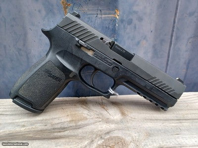 Sig Sauer P320 - 9mm - Image 5 of 16