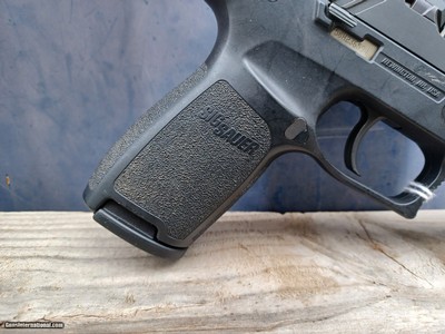 Sig Sauer P320 - 9mm - Image 6 of 16