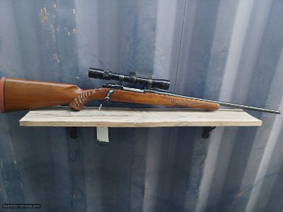 Ruger 77 - 270 Win - Pre Warning, Tang Safety, Red Pad