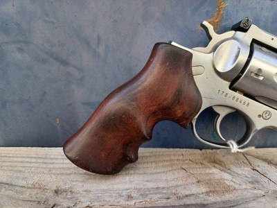 Ruger GP100 - 357 Magnum - Image 2 of 12