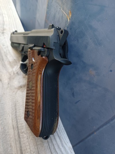 Taurus PT 92 AF - 9mm - Image 5 of 12