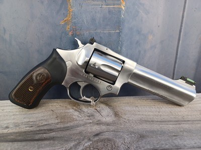 Ruger SP101 - 327 Federal Magnum