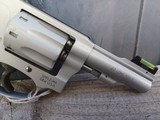 Smith & Wesson 317-3-22 LR - 5 of 11