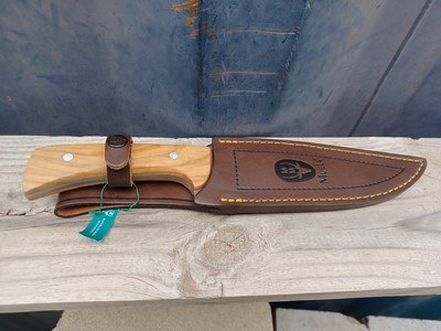 Muela Jabali Sheath Knife