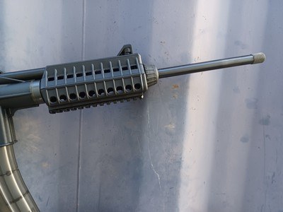 Kel-Tec SU-22 - 22 LR Folding - Image 4 of 11