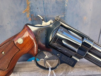 Smith & Wesson 29-2 - 44 Remington Magnum - Image 7 of 19