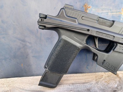 Sig Sauer P365 XL with Flux Raider Chassis, mags, extra frames - Image 6 of 25