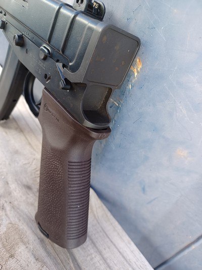 Czech Small Arms - VZ61 - 32 ACP (VZ-61) - Image 13 of 20