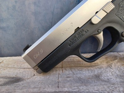 Kahr CW9 - 9mm - Image 4 of 12