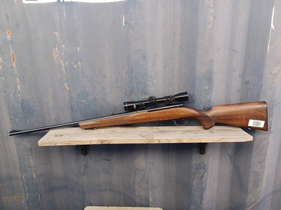 Husqvarna 1900 - 30-06 Sprg - With Leupold Vari-X IIc 2-7X - Image 9 of 17