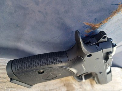 Magnum Research Baby Desert Eagle Pistol 45 ACP - Image 10 of 15
