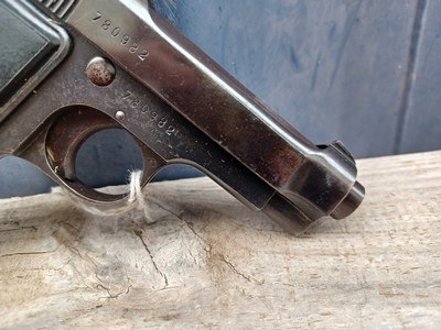 Beretta 1934 - 380 ACP - Made in 1939 - WWII Italian Army Pistol with Holster - Image 8 of 15