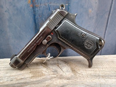 Beretta 1934 - 380 ACP - Made in 1939 - WWII Italian Army Pistol with Holster - Image 1 of 15