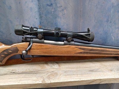 Winchester Model 70 - Image 3 of 16