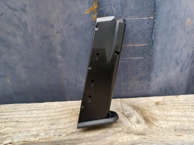 EAA Tanfoglio Witness - 40 S&W - With (3) Brand New Mec-Gar 14 rd magazines - Image 12 of 15