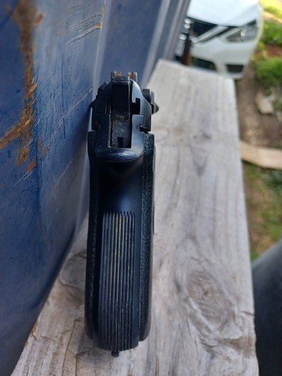 Beretta 92 FS - 9mm - Image 5 of 13