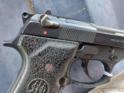 Beretta 92 FS - 9mm - Image 3 of 13
