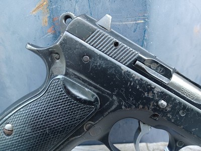 CZ 75 B - 9mm - Image 7 of 12
