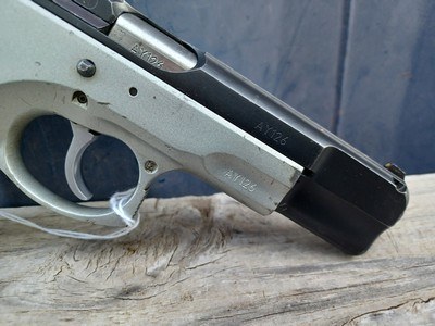 CZ 75 B - 9mm - Image 8 of 12