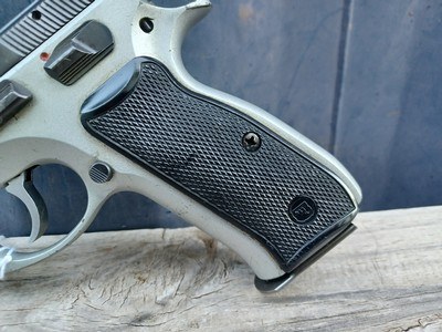 CZ 75 B - 9mm - Image 2 of 12