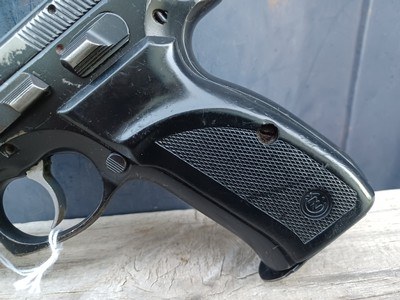 CZ 75B - 9mm - Image 2 of 11