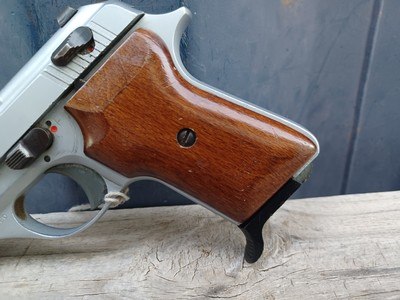 EAA EA380 Pocket pistol .380 acp - Image 2 of 14