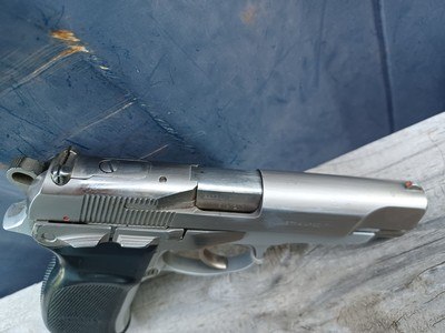Bersa Thunder 9mm made in Argentina - Image 9 of 12