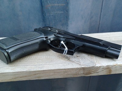 Bersa Thunder 9 pistol 9mm made in Argentina - Image 11 of 12
