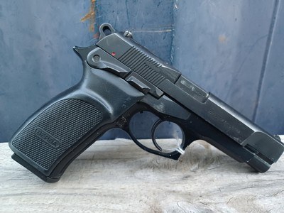 Bersa Thunder 9 Made in Argentina 9x19 Parabellum - Image 5 of 11