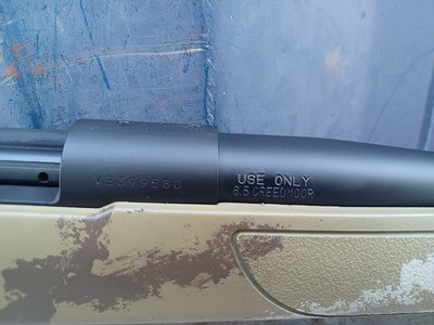 Weatherby Vanguard Outfitter - 6.5 Creedmoor - Sprial Fluted Threaded Barrel - Made in Japan by Howa - Image 5 of 11