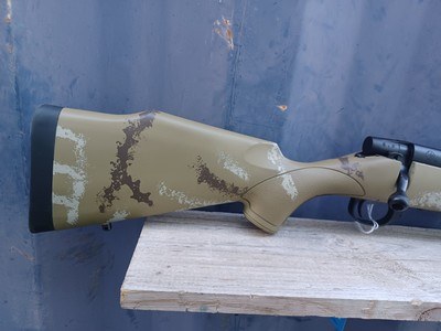 Weatherby Vanguard Outfitter - 6.5 Creedmoor - Sprial Fluted Threaded Barrel - Made in Japan by Howa - Image 2 of 11