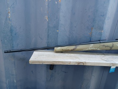 Weatherby Vanguard Outfitter - 6.5 Creedmoor - Sprial Fluted Threaded Barrel - Made in Japan by Howa - Image 9 of 11