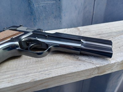 Browning Hi-Power - 9mm with Tangent Sight - Image 11 of 23