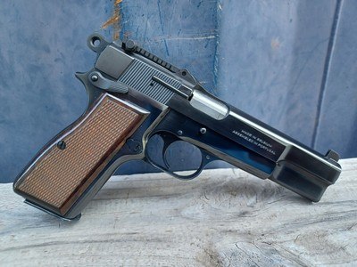 Browning Hi-Power - 9mm with Tangent Sight - Image 5 of 23
