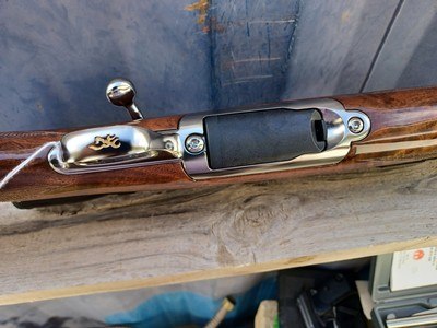 Browning X-Bolt White Gold Medallion : 22-250 Rem Stainless - Image 15 of 18