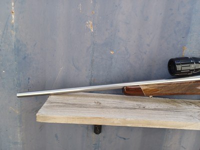 Browning X-Bolt White Gold Medallion : 22-250 Rem Stainless - Image 6 of 18