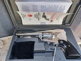 Extremely rare Ruger Vaquero Dual Cylinder Stainless Steel - 32 H&R Magnum and 32-20 WCF - 1 of 280 made in 2004 - Image 2 of 18