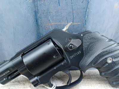 Smith & Wesson 360J - 357 S&W Magnum - Japanese Police Overrun - Image 3 of 15