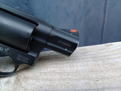 Smith & Wesson 360J - 357 S&W Magnum - Japanese Police Overrun - Image 8 of 15